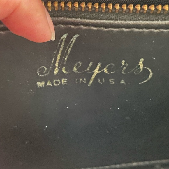 Vintage Meyers USA Quilted Leather Flap Bag • Made in USA Chain Purse - Picture 4 of 15